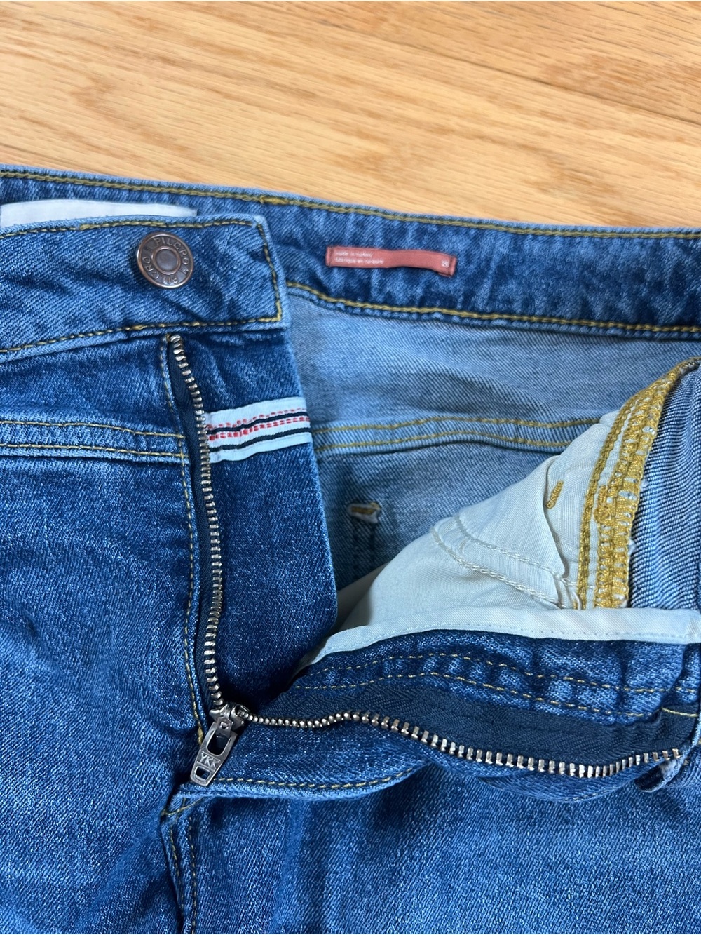 Anthropologie Pilcro Distressed Straight Leg Denim Blue Jeans Size 29 - Picture 13 of 14
